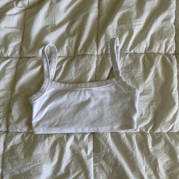 NWOT Aritzia Sunday Best Bra Top - Picture 1 of 2